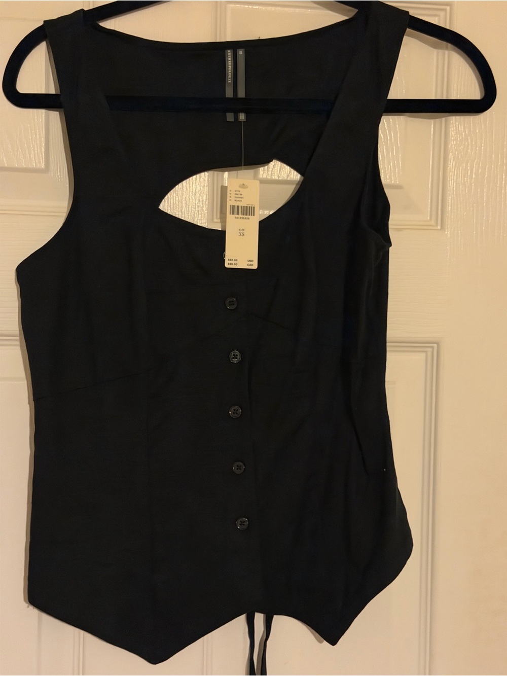 Anthropologie Black Sleeveless Button-Front Tank with Keyhole